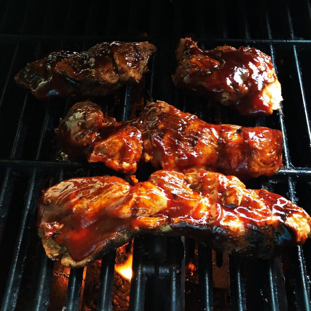 Country Style Pork Ribs | Dishin' With Darla